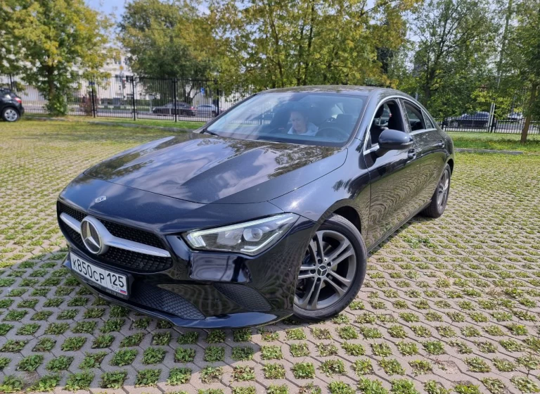 Mercedes-Benz CLA 200 DCT Sport, 2020